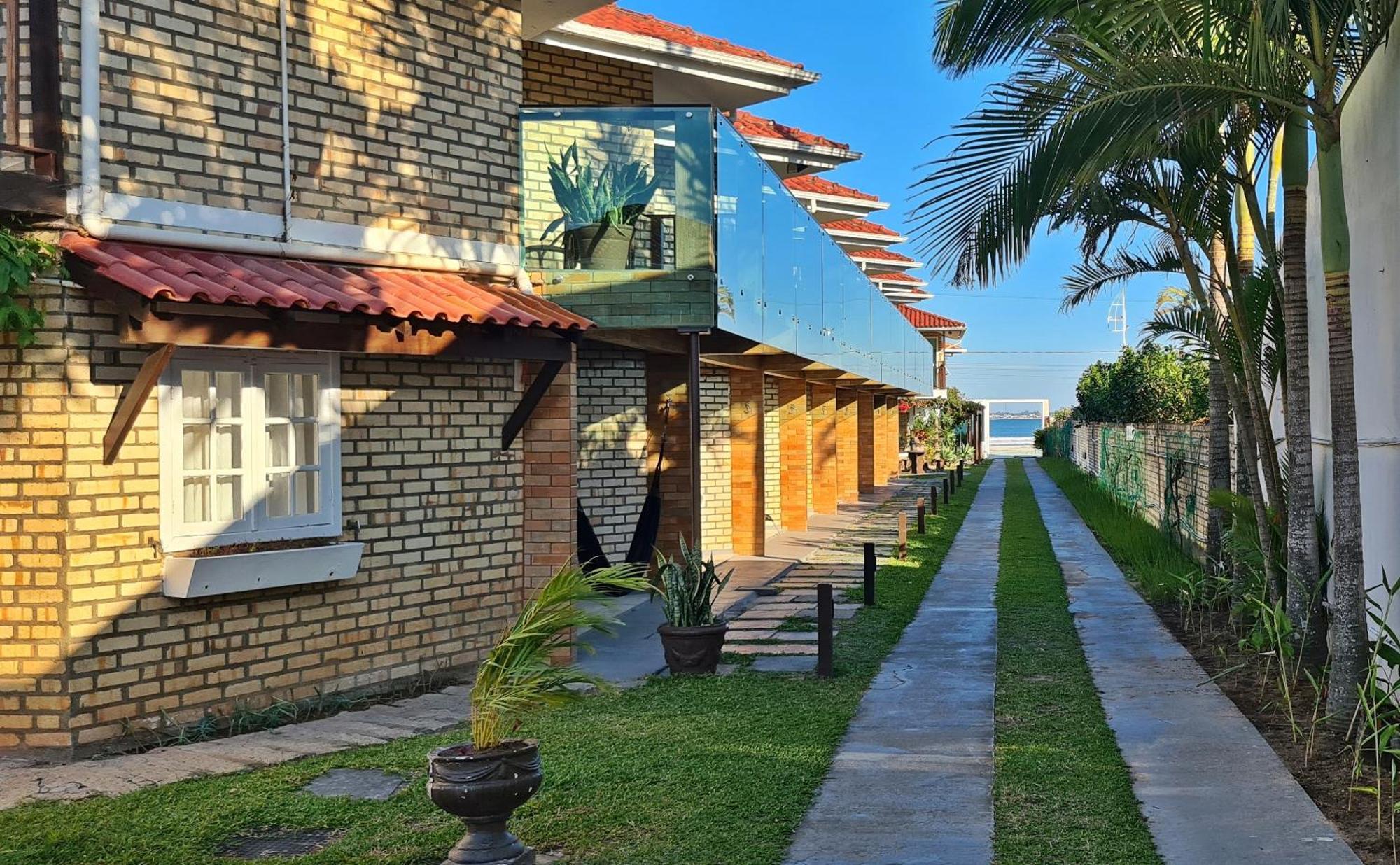 Pousada Recanto Edenico - A Beira Mar Da Praia Ponta Do Papagaio, Palhoca Sc Extérieur photo